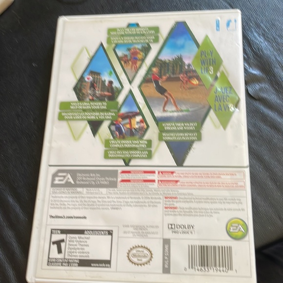 Wii “Sims 3” video game GUC - Picture 2 of 5